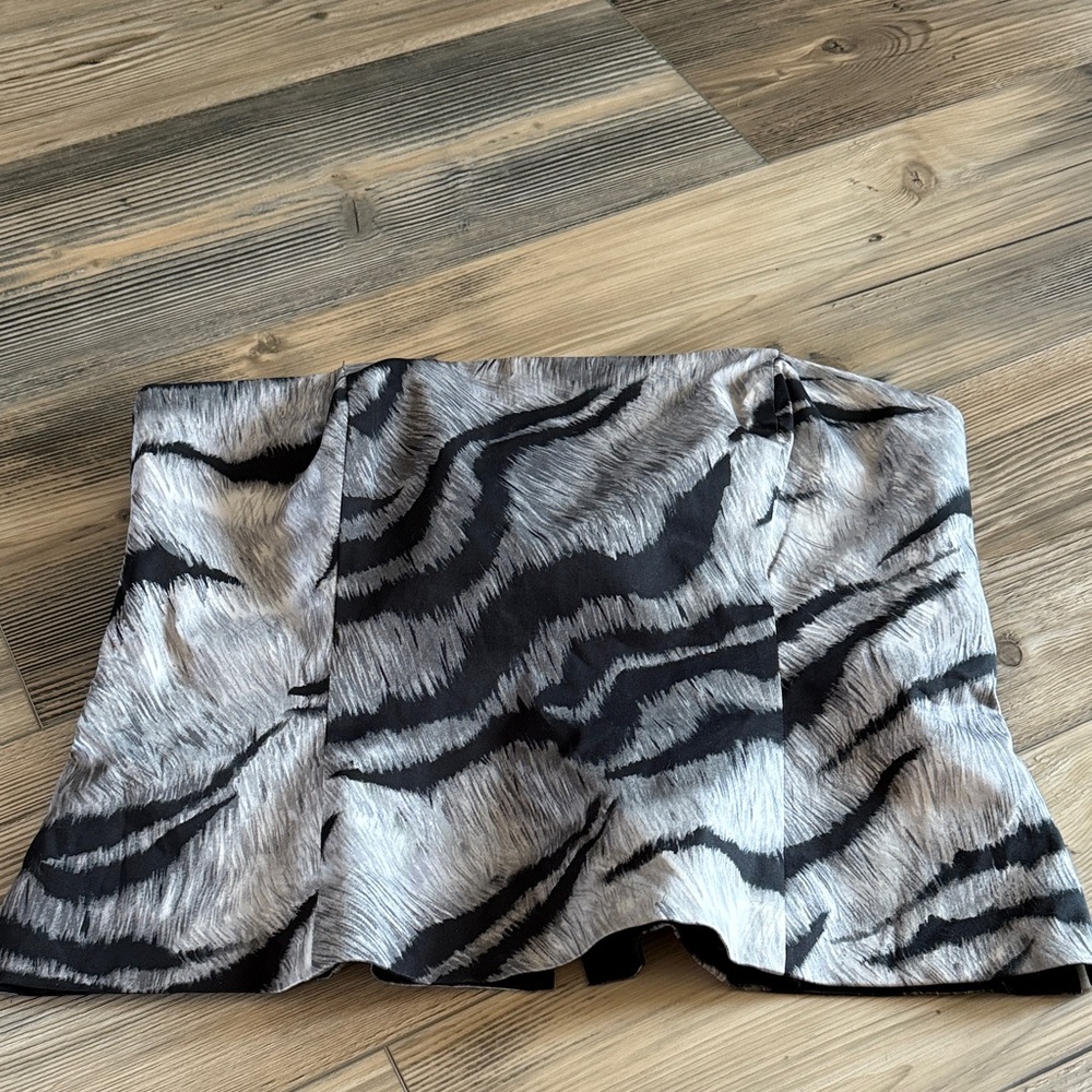 WHBM Zebra Print Bustier 14 - Adjustable Straps